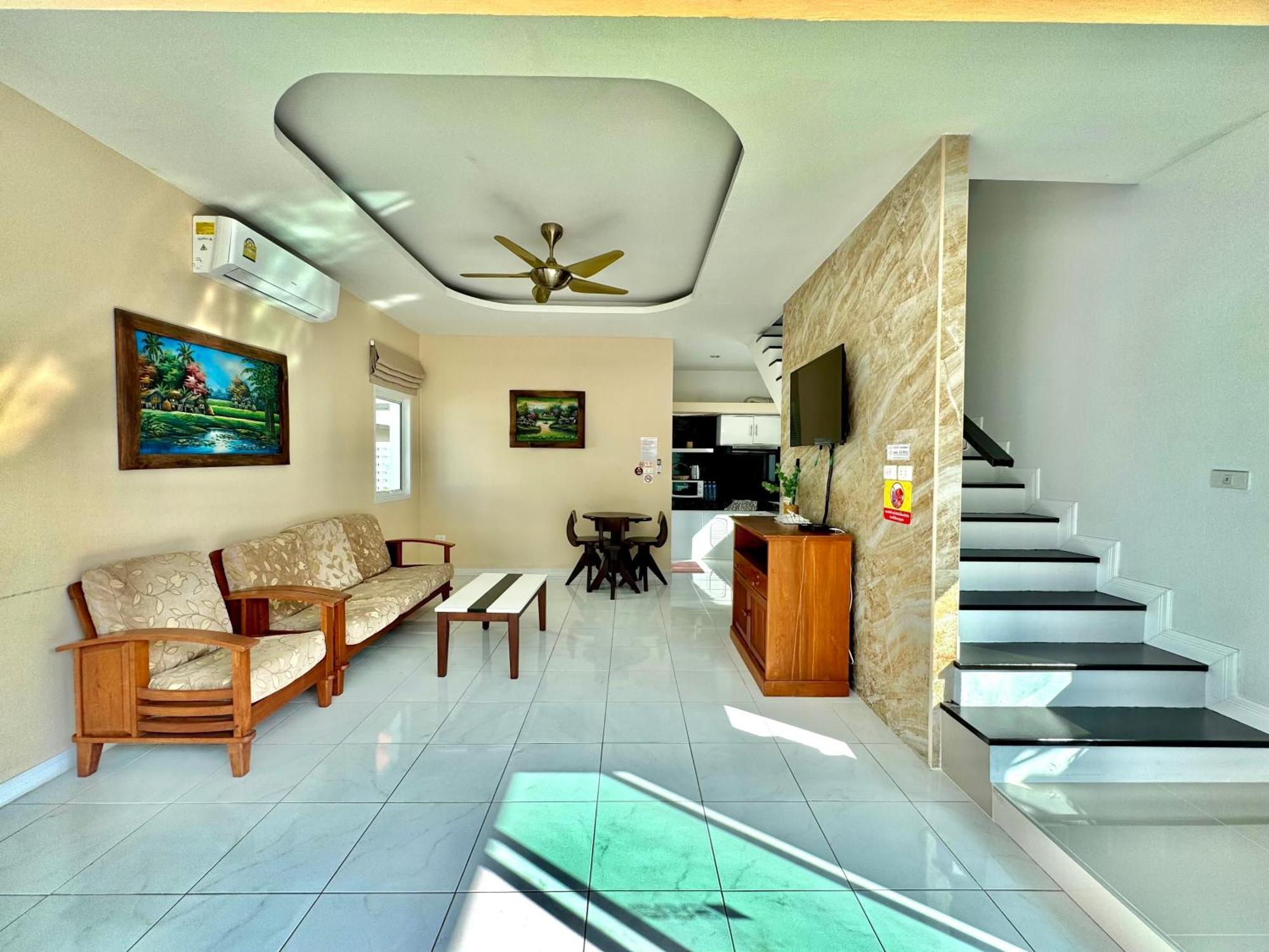 Privaterayong Hotel Екстериор снимка
